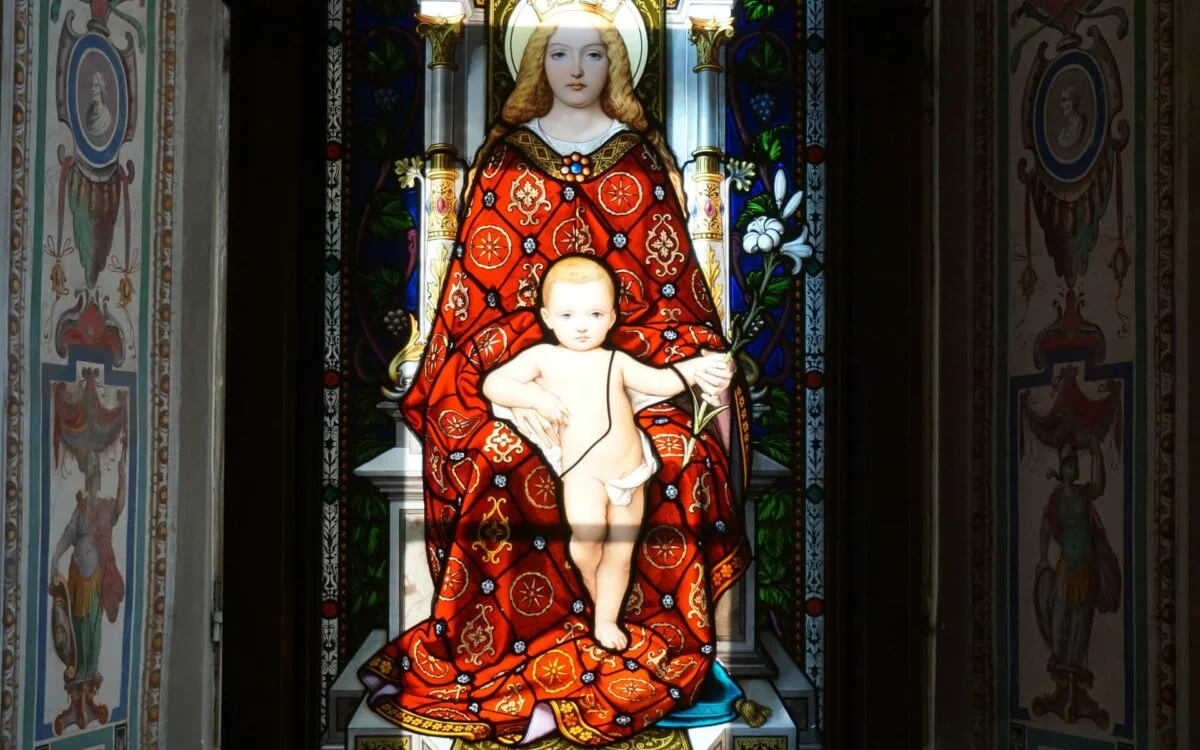 Babilonia y la virgen Maria