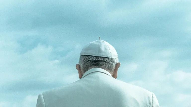 El papa es la bestia del mar y el anticristo